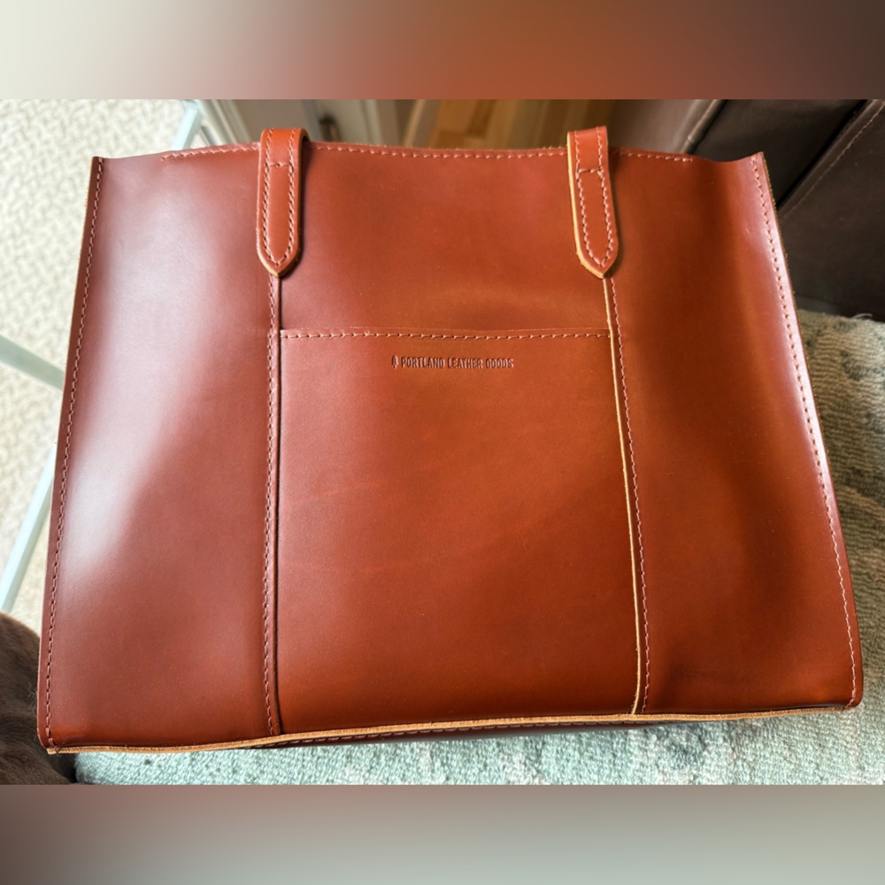 🦄 BNNU Portland leather goods east west Large Lola Madrone